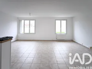 Apartment in Reims (51100)