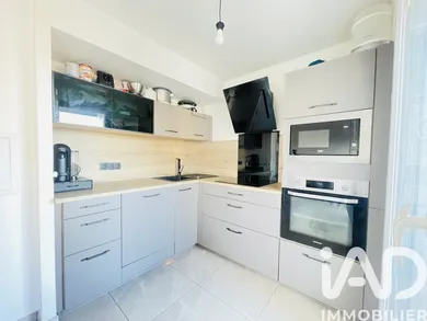 Apartment in Athis-Mons (91200)