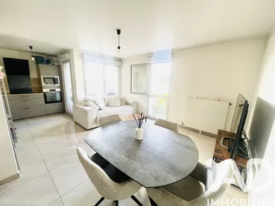 Apartment in Athis-Mons (91200)