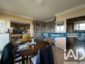 Apartment in Pantin (93500)