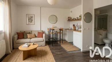 Apartment in Orly (94310)
