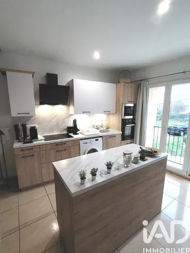 Apartment in Leuville-sur-Orge (91310)