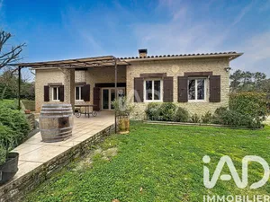 House in Gordes (84220)