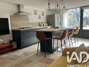 House in Ongles (04230)