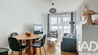 Apartment in Ermont (95120)