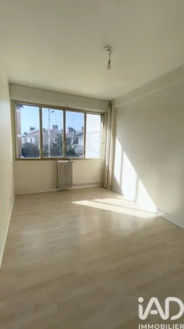 Apartment in Châteauroux (36000)