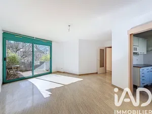 Apartment in Grenoble (38000)