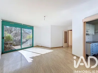 Apartment in Grenoble (38000)