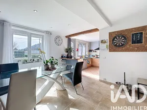 Maison de village à Chablis (89800)