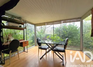 Apartment in Le Chesnay (78150)