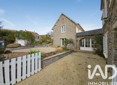 Maison à Bricqueville-la-Blouette (50200)