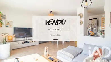 Apartment in Thiverval-Grignon (78850)