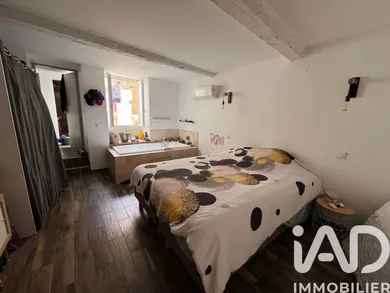 Maison de village à Corbère (66130)