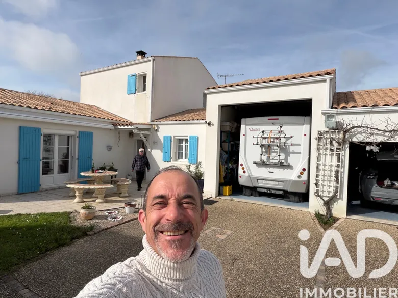 Maison 4 pièces 127 m² · à Saint-Georges-d'Oléron · 127 m² · 492 000 €