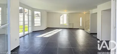 House in Magny-le-Hongre (77700)