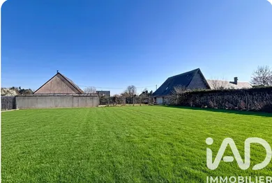 Building plot in Le Thuit de l'Oison (27370)