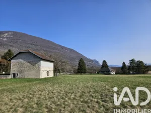Barn in Talissieu (01510)