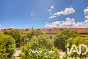 Apartment in Toulon (83000)