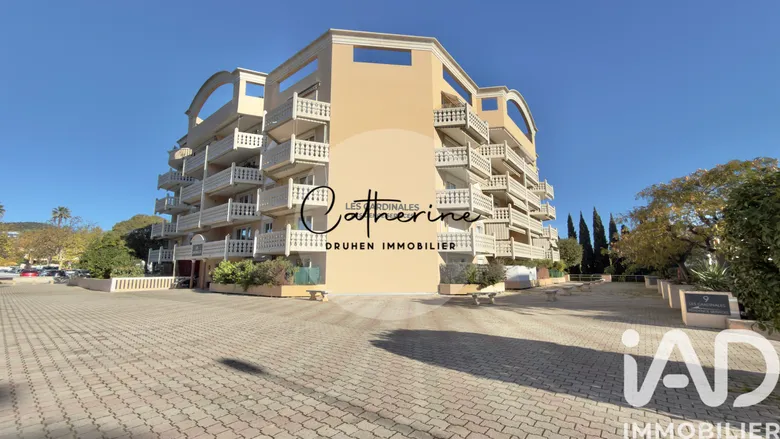 Appartement 1 pièce 37 m² · à Hyères · 37,1 m² · 1 060 €