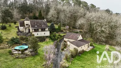Maison traditionnelle à Prats-de-Carlux (24370)