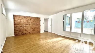 Apartment in Arcueil (94110)