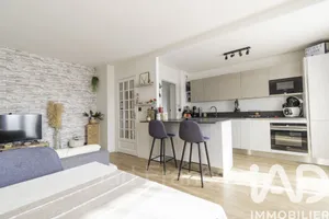 Apartment in Rosny-sur-Seine (78710)