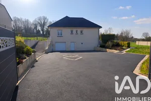 Maison à Fontaine-Mâcon (10400)