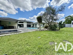House in Castres-Gironde (33640)