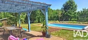 Maison à Saint-Étienne-de-Chigny (37230)