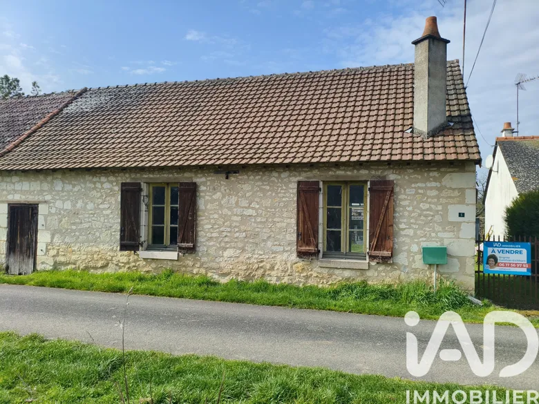 Maison 2 pièces 45 m² · à Crouzilles · 45 m² · 60 000 €