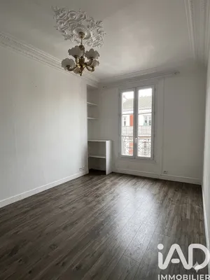 Apartment in Clichy (92110)