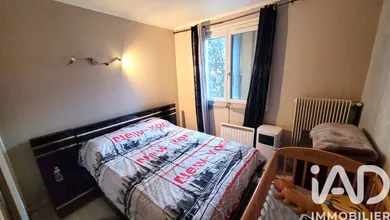 Apartment in Le Pontet (84130)