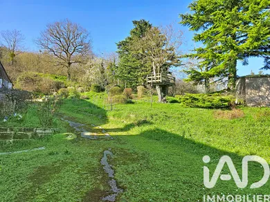 Domaine à Val-du-Layon (49190)