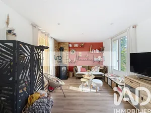 Maison à Fontaine-le-Port (77590)