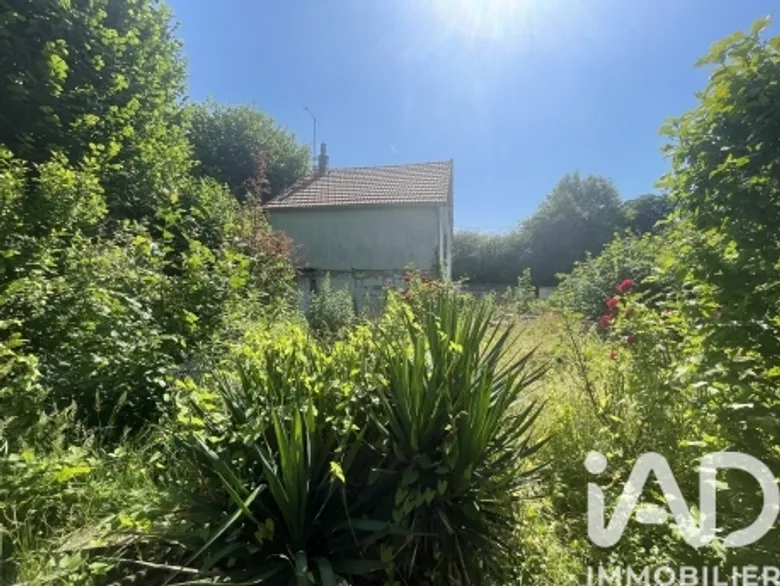 Maison 2 pièces 44 m² · à Serbonnes · 44 m² · 65 000 €