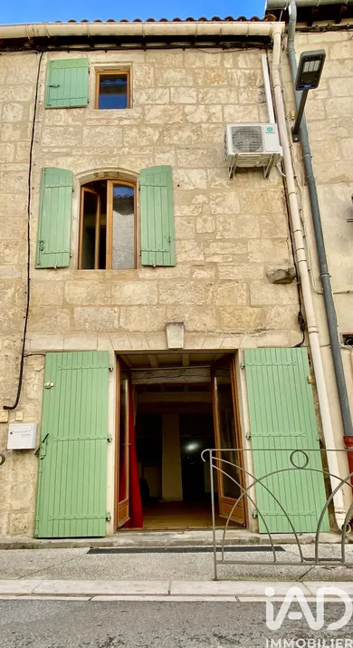 Village house in Bellegarde (30127)