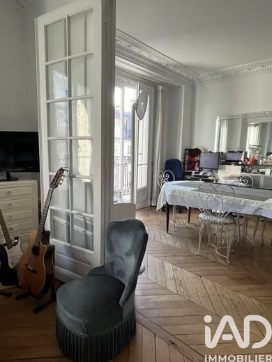 Appartement à Paris (75015)