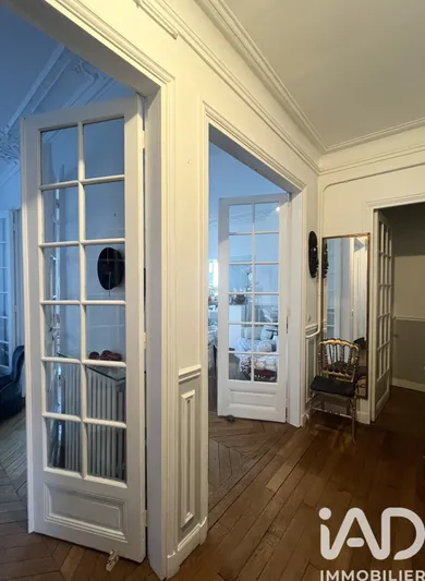 Appartement à Paris (75015)