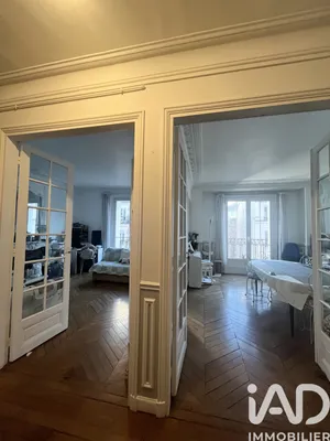 Appartement à Paris (75015)
