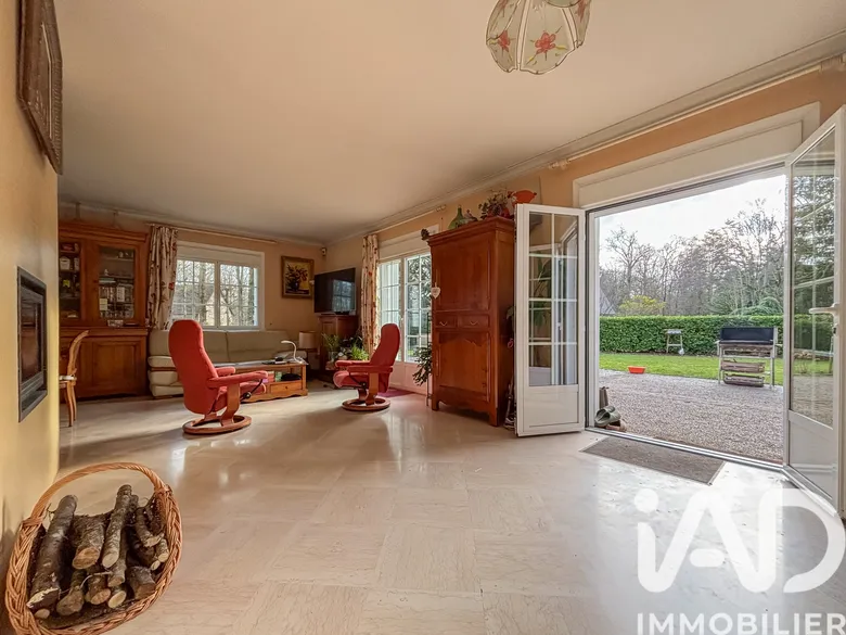 Maison 8 pièces 239 m² · à Abondant · 239,3 m² · 470 000 €