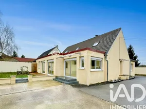 Detached house in Crouy (02880)