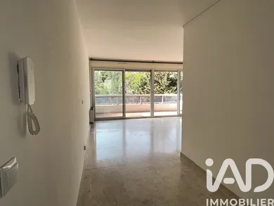 Apartment in Marseille (13008)