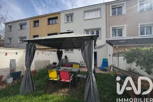 Maison à La Queue-en-Brie (94510)