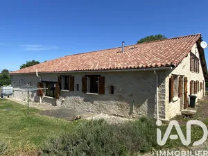 Village house in Rives-du-Fougerais (85410)