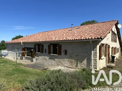 Village house in Rives-du-Fougerais (85410)