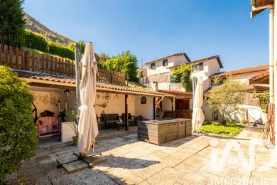 Maison à Notre-Dame-de-Mésage (38220)