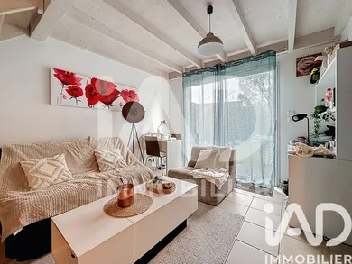 Apartment in La Rochelle (17000)