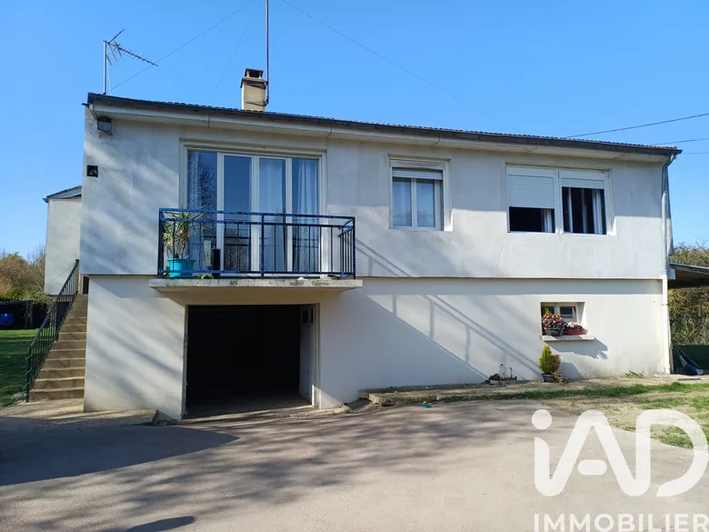 Maison 4 pièces 90 m² · à Soligny-les-Étangs · 89,5 m² · 140 000 €