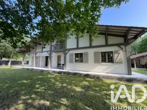 Maison à Belin-Béliet (33830)