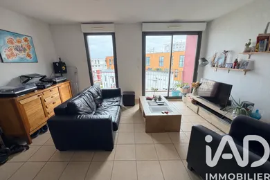 Apartment in Bordeaux (33300)